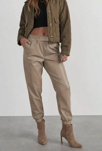 Kadın Yüksek Bel Lastikli önü Düğmeli Deri Pantolon