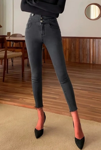 Kadın Yüksek Bel önden Düğmeli Cepli Dar Kesim Detaylı Kot Pantolon