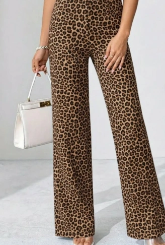 Kadın Yüksek Bel Paçaya Doğru Geniş Dalgıç Pantolon