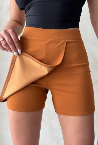 Kapaklı şort etek camel s208