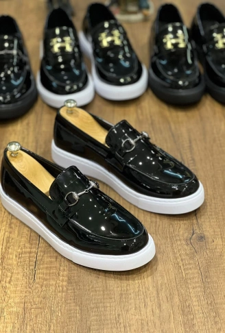 KB-027  Kuback Bağcıksız Siyah Rugan G Günlük Erkek Ayakkabı