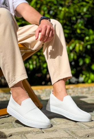 KB-114  Kuback Beyaz Triko Yüksek Taban Bağcıksız Günlük Erkek Ayakkabı