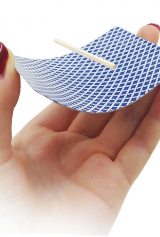 Kibrit Uçuran Sihir Numarası – Basit Sihirbazlık Oyunu (4940)