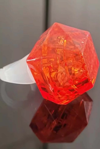 Kristal Tasarımlı Led Glow Işıklı 3 Modlu Kırmızı Yüzük 3.5 x 5 cm (4940)