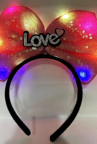 Led Işıklı 3 Farklı Fonksiyonda Yanan Gümüş Love Yazılı Fuşya Pembe Fiyonk Taç 20X17 cm (4940)