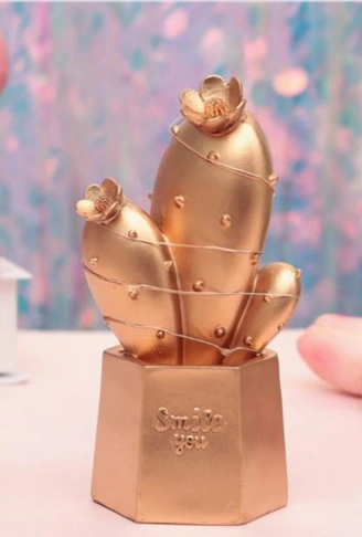 Led Işıklı Sevimli Kaktüs Dekoratif Masa Lambası Mini Biblo Gece Lambası Gold (4940)