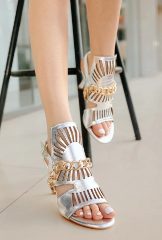 Lidya Gümüş Cilt Topuklu Ayakkabı