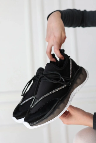 Liney Siyah Rugan Bağcıklı Spor Ayakkabı