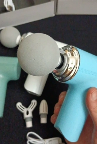 Masaj Tabancası Darbeli Titreşimli 4 Başlıklı Profesyonel Şarjlı Mini Masaj Aleti (4940)