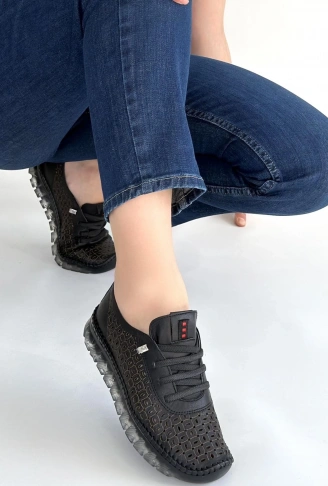 Otja Siyah Deri Lazerli Bağcıklı Spor Ayakkabı