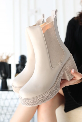 Paigo Bej Cilt Topuklu Bot