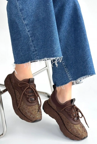 Rimay Kahverengi Cilt Boncuk İşlemeli Spor Ayakkabı