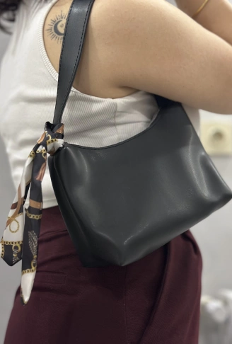 Riwan siyah cilt çanta