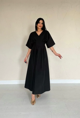 Siyah Pileli Uzun Elbise