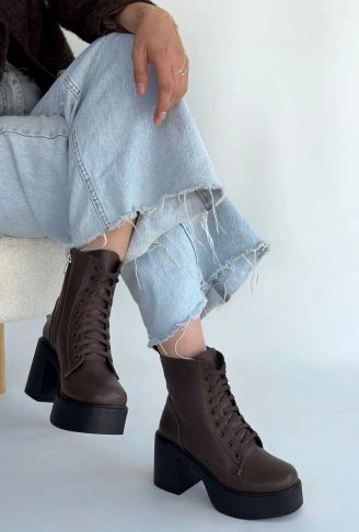 Tsan Kahverengi Cilt Bağcıklı Topuklu Bot