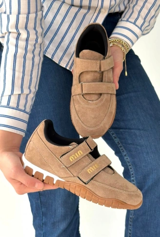 Tunga Bej Süet Cırt Cırtlı Spor Ayakkabı