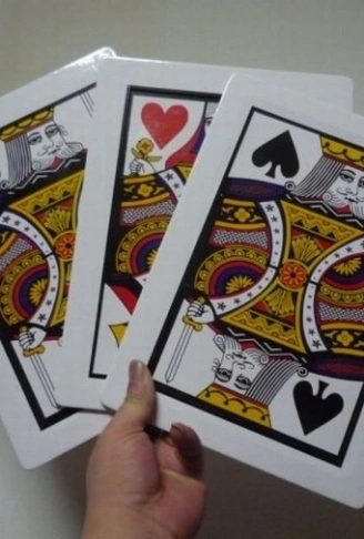 Üç Kart Monte Sihirbazlık Oyunu  Basit Etkileyici sihirbazlık oyunu 0040- 3 Kart Fiyatı (4940)