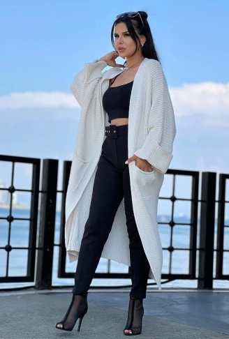 Yarasa kol uzun triko hırka beyaz