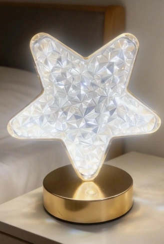 Yıldız Model Kristal LED Masa Lambası – Dokunmatik, 3 Renk Işık Modlu, Şarjlı Mini Dekoratif Gece Lambası (4940)