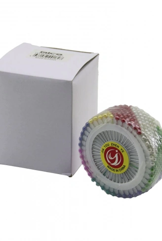 YUVARLAK DİSK STANDLI 1440 ADET RENKLİ TOPLU BAŞÖRTÜ İĞNESİ (4940)