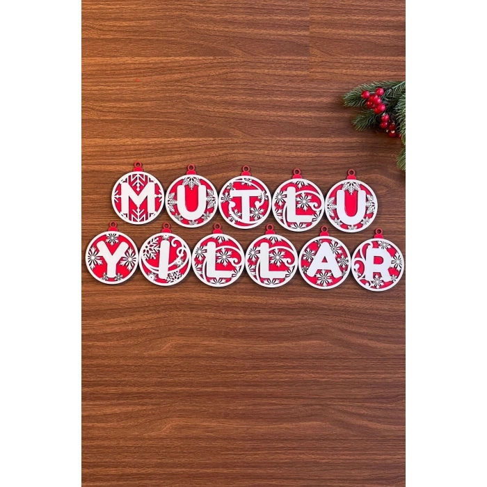 11 Harfli Kırmızı Beyaz İpli MUTLU YILLAR Yazılı Ahşap Yılbaşı Ağaç Süsü (4940)
