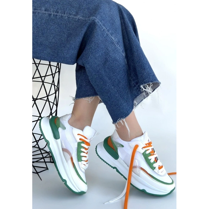 Aleh Beyaz Cilt Yeşil Detaylı Çift Bağcıklı Spor Ayakkabı