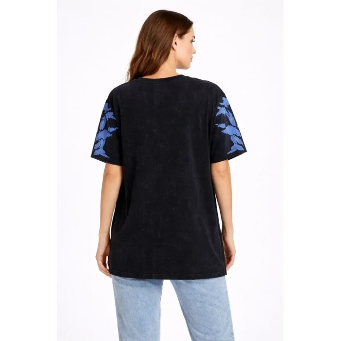 Asit Yıkamalı Oversize Tişört Mavi Kelebek Baskılı Dijital Print Bisiklet Yaka Streetwear T-Shirt - Siyah