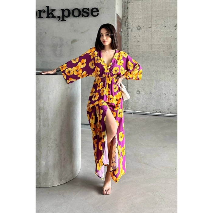 Çiçek baskılı elbise