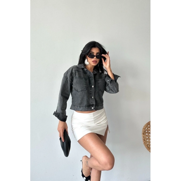 Çift cepli kol katlamalı süper taş enzim yıkama crop kot ceket füme d2000