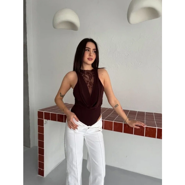 Dantel Detaylı Derin Dekolte Body Şık Kolsuz Yazlık Bodysuit - Kahvrenegi