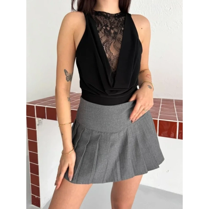 Dantel Detaylı Derin Dekolte Body Şık Kolsuz Yazlık Bodysuit - Siyah