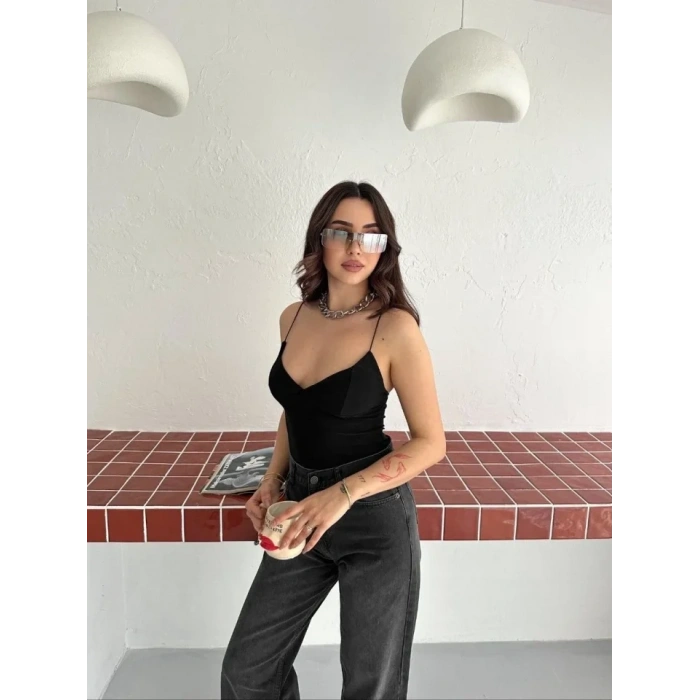 Derin Dekolte Askılı Body Sırt Dekolteli Şık Kolsuz Yazlık Bodysuit - Siyah