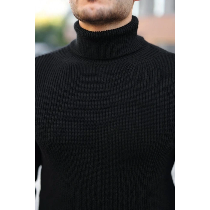 Erkek Boğazlı Örme Kazak