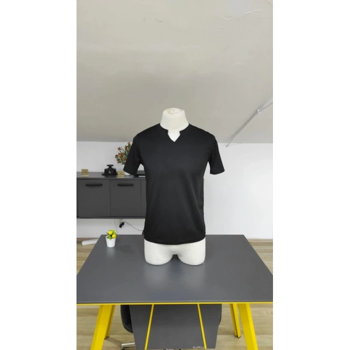 Erkek Kısa Kollu Bisiklet Yaka Burgu Tişört