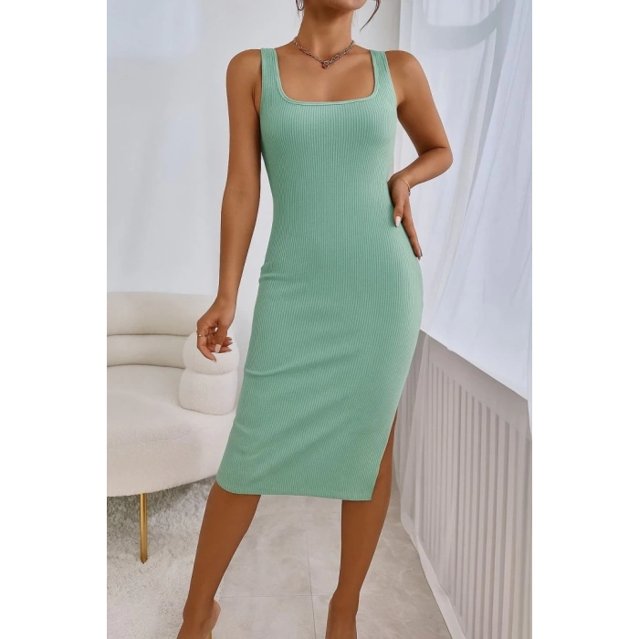 Kadın Askılı Kare Yaka Yandan Yırtmaçlı Midi Kaşkorse Elbise