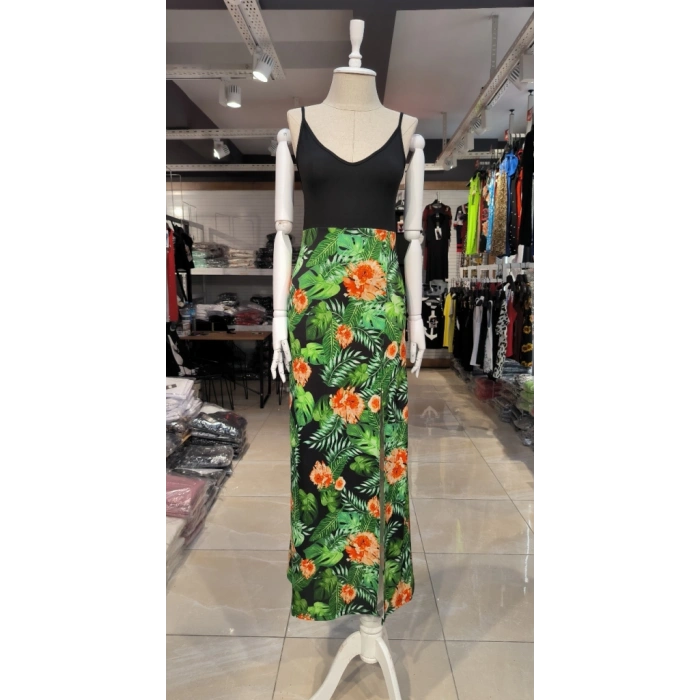 Kadın Askılı V Yaka Eteği Dijital Baskılı çiçek Desenli Yırtmaçlı Mikro Kumaş Elbise