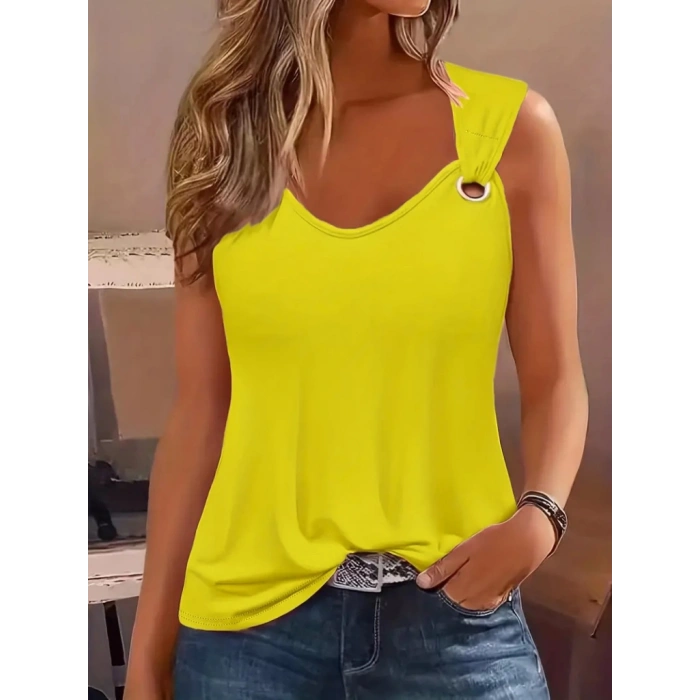 Kadın Askılı V Yaka Kuş Gözü Detaylı Viskon Bluz