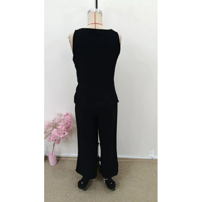 Kadın Askılı Yuvarlak Yakalı önü Asimetrik Detaylı Düğmeli Aerobin Bluz Ve Pantolon Ikili Takım