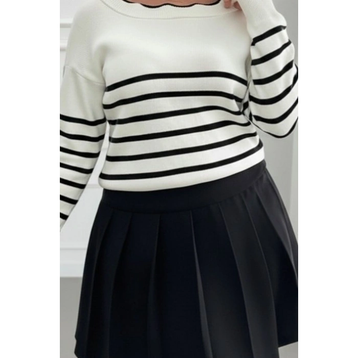 Kadın Beyaz Sırt Bağlama Detaylı çizgi Desen Triko Bluz