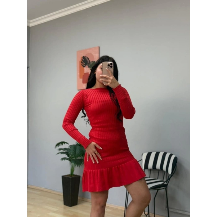 Kadın Bisiklet Yaka Uzun Kol Etek Ucu Fırfırlı Triko (polyenit) Mini Boy Elbise