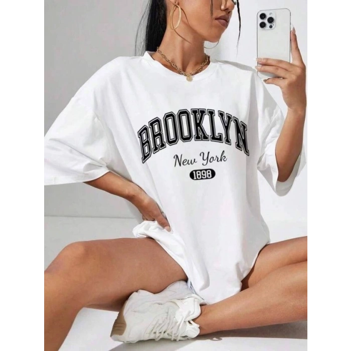 Kadın Brooklyn New York Baskılı Oversize Tshirt