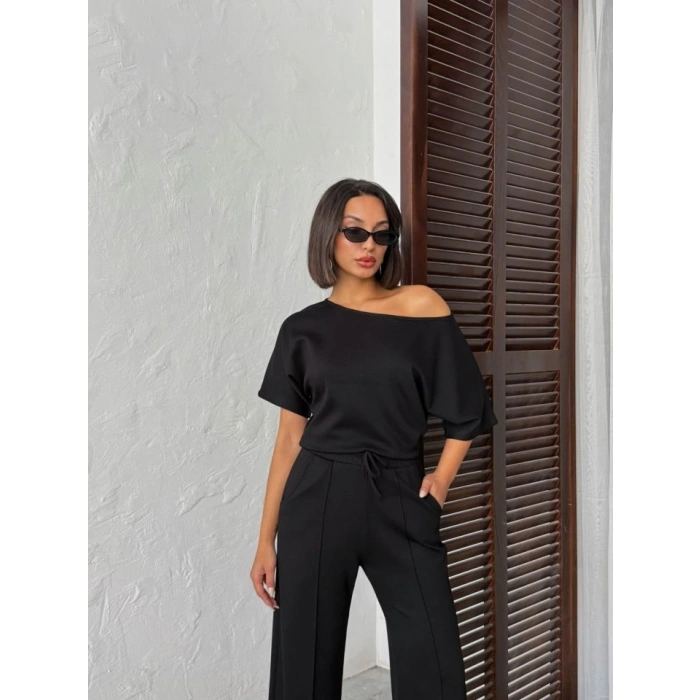 Kadın İsa Kollu Kayık Yaka Bluz Ve Pantolon Misal Kumaş Ikili Takım