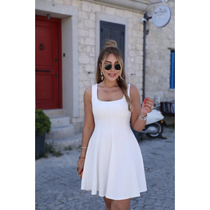 Kadın Kare Yaka Mini Elbise