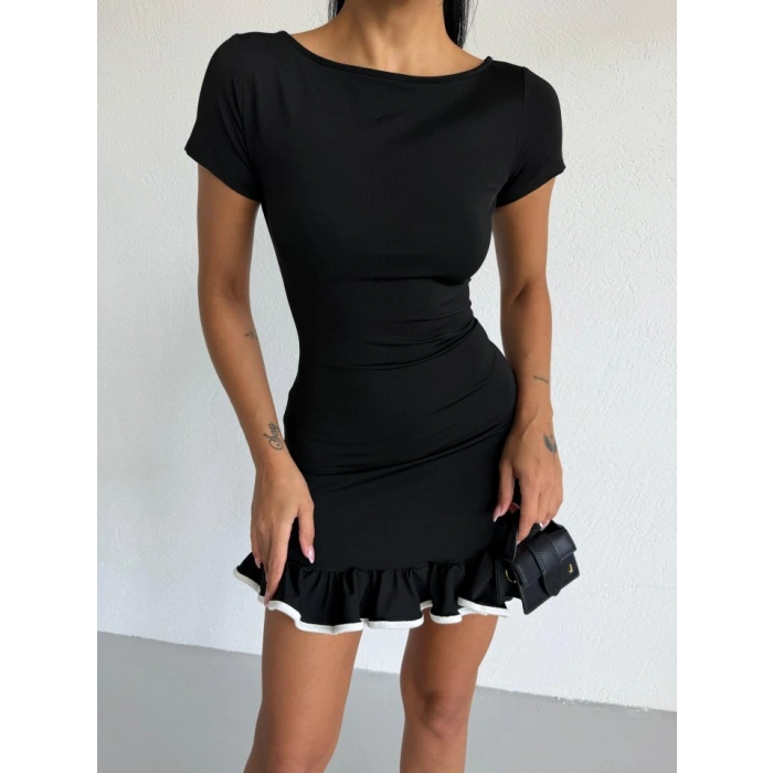 Kadın Kayık Yaka Kısa Kollu Eteği Olan Detay Dalgıç Kumaş Mini Elbise