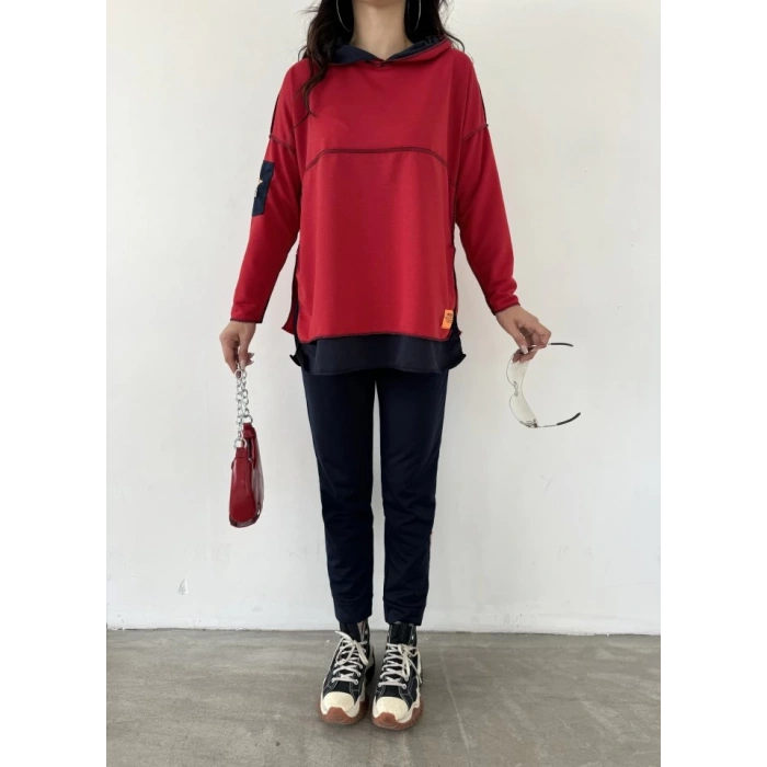 Kadın Kırmızı Kapşonlu Etek Ucu Detay Arma Ters Dikiş Gorunumlu Ikili Takım