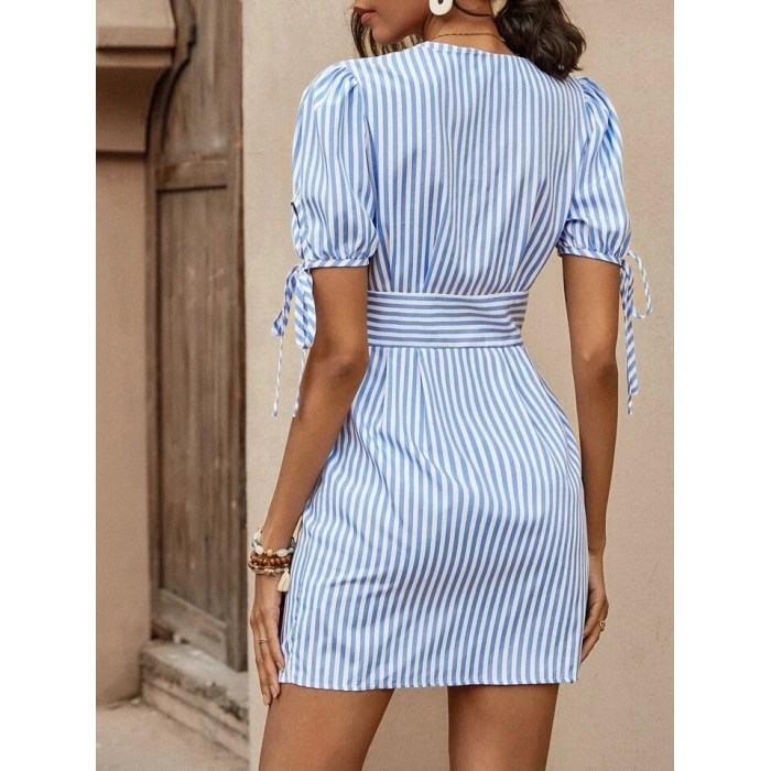 Kadın Kısa Bağcıklı Kol Kruvaze Yaka önden Düğmeli Kısa Poplin Elbise