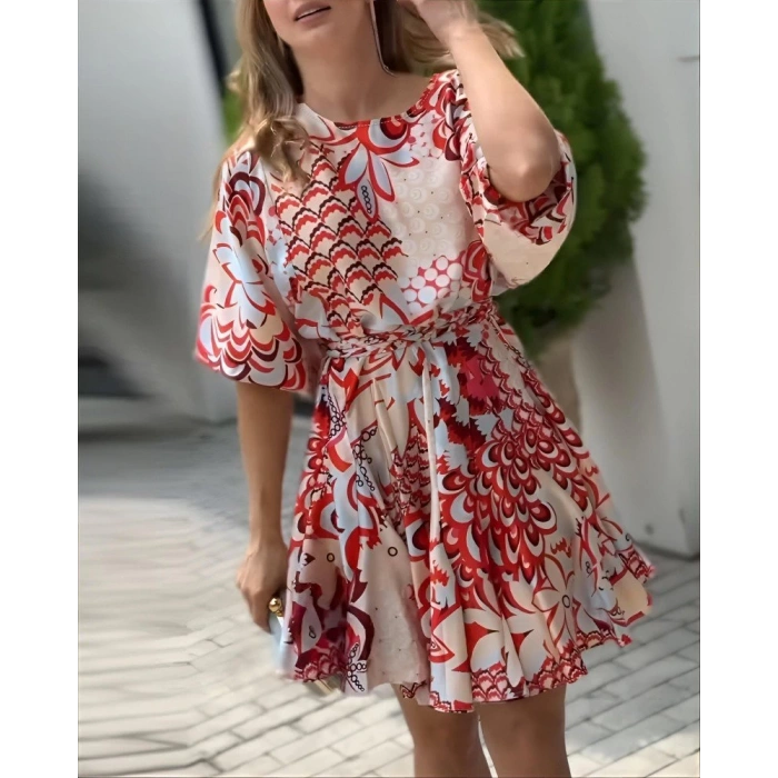 Kadın Kısa Balon Kollu Yuvarlak Yakalı Pileli Desenli Mini Elbise