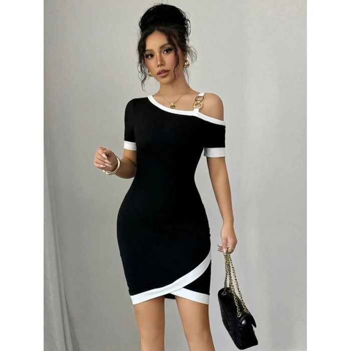 Kadın Kısa Kollu Asimetrik Kesim Yaka şerit Ve Aksesuar Detaylı Modal Elbise
