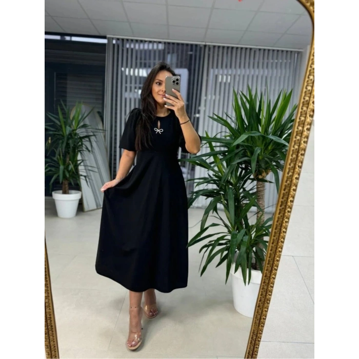 Kadın Kısa Kollu Bisiklet Yaka Fiyonk Broşlu Midi Janjan Krep Elbise