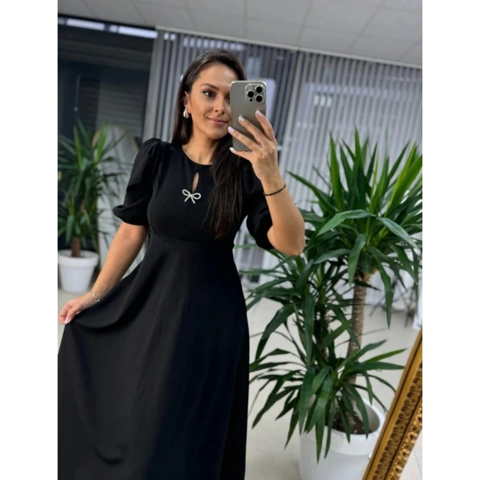 Kadın Kısa Kollu Bisiklet Yaka Fiyonk Broşlu Midi Janjan Krep Elbise